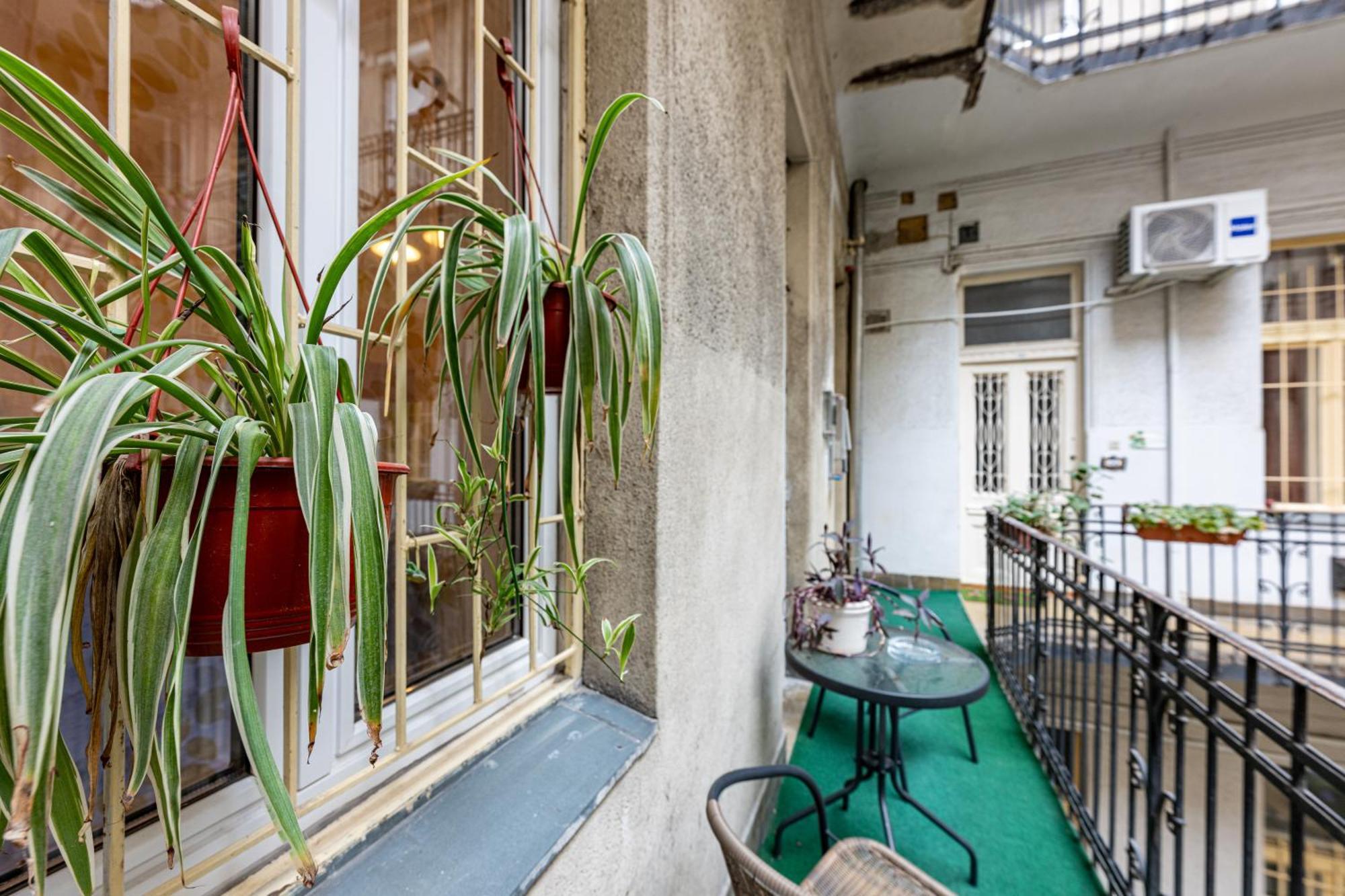 A Quiet Studio In The Heart Of The City Budapešť Exteriér fotografie